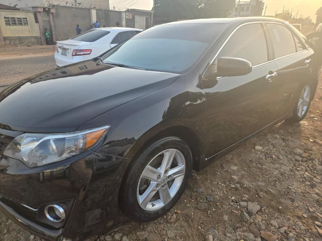 AmaanAutos's tweet photo. DISTRESS SALE‼️‼️‼️

SUPER CLEAN TOYOTA CAMRY SE | 📅 2013 MODEL
Original Custom Duty | Buy &amp; Drive

💰 ₦8,800,000
📍 Kaduna
📞 07063557379

Please like and repost. Someone on your TL might be interested. https://t.co/2hveb1HGbJ