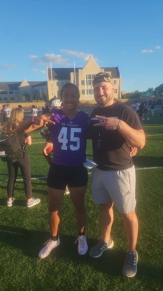 LeRoyPinkstonIV's tweet photo. Had an amazing day yesterday at the UST prospect camp, I learned so much about the program, coaches, and FOOTBALL. Much to take home can't wait to get even better💯 https://t.co/zv5p38nnxr