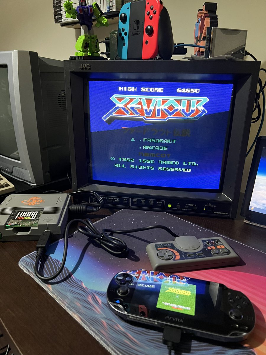 pierin0lartista's tweet photo. Un caldo venerdì sera con il caro #Xevious @bluesnow_yuki ^_^

#pcengine #retro #psvita https://t.co/Wya7L19pHf