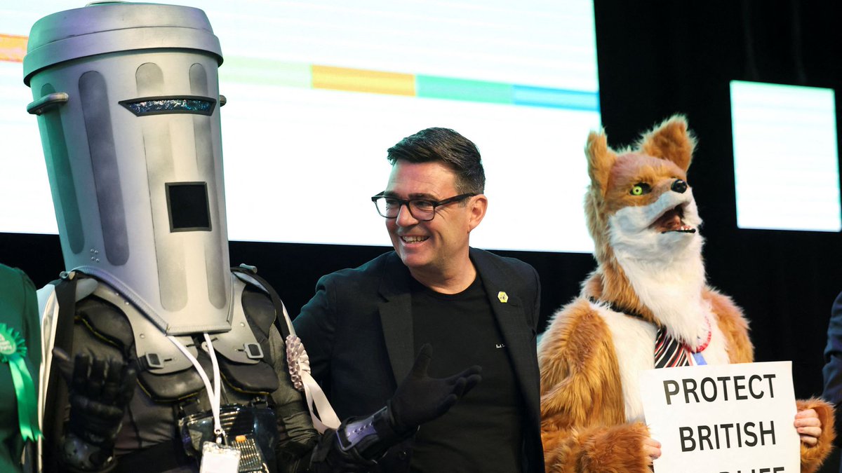 HicHicHooray's tweet photo. Andy Burnham (@AndyBurnhamGM) has to settle for third place in the @MaskedSingerUK Final!
Binface and Foxy will now contest the coveted #MaskedSingerUK trophy! x https://t.co/vYegvdJs3s