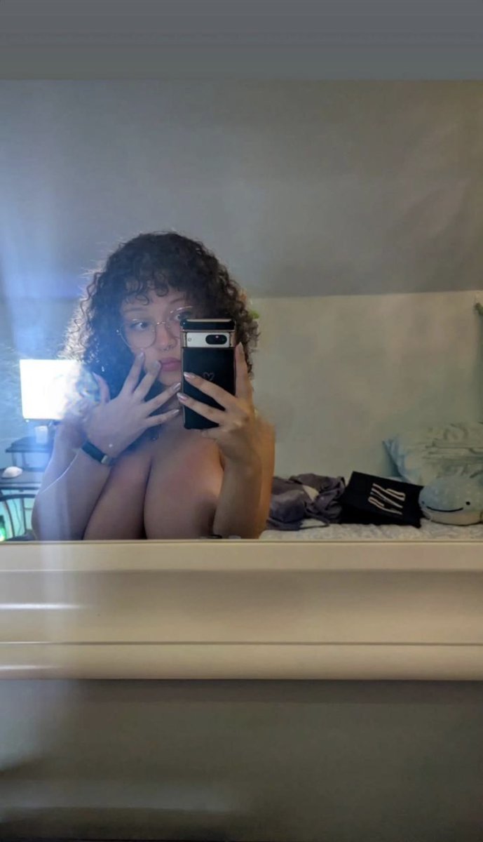 WetManta's tweet photo. Here’s @UpstateCurlyGrl  showing off her perfect porn tits, let me make you into porn next 🤤 

 #pov #porn #cumslut #fucktoy #cnc #squirt #leak #LewdRP #nude #nsfwtwt #fyp #submissive #hard #sex #slut #amateur #cheating #bigass #paypig #wankchat #pussy #meets #daddy #whore #nl https://t.co/YojHXhbF3M