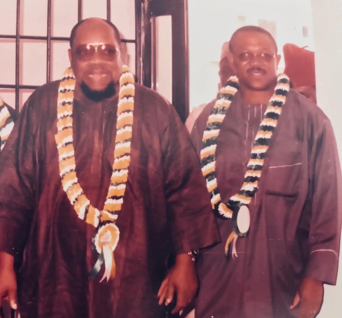 Admiral_Cyborg's tweet photo. NO APOLOGIES, PLEASE.
On Peter Obi’s supposed ‘Stinginess’....

Sometime in 2009, ‘Mr’(as he preferred to be addressed) Peter Obi, Governor Of Anambra State at the time, visited Dim Chukwuemeka Odumegwu Ojukwu and myself at Dallas, Texas. He came to deliver a get well message from the President, Dr Goodluck Jonathan and was billed to attend a black tie event at the Dallas Marriot. 
Curiously, he flew into Dallas airport with one small carry on luggage which he insisted on wheeling around himself, and on getting to our residence requested to freshen up. He opened his carry on, filled with files and paperwork and a few toiletries and an extra shirt, when the Ikemba and I asked if he was expecting another item of luggage, and he said no.
‘Then, what will you be wearing to the event tonight?’, we inquired. It was at that point that it struck him that he couldn’t show up in his casuals at such a ceremony. 

I insisted on taking him to the luxury men’s emporium at Nieman Marcus to buy a smart black suit. When we got there, he was busy doing the Dollar to Naira currency conversions. The suit that was a perfect match for him was a dapper Tom Ford suit with a price tag of 3,985 dollars plus tax. He did the calculations and told me ‘Do you know how many students this amount of money can train in Nigeria?’ I reminded him that he was the governor as well as the special guest, and for the caliber of guests expected at that evening’s occasion, including the mayor, senators and other congressmen, oil barons and captains of conglomerates amongst others, he needed to be dressed in top form.

To cut the story short, he refused to pay what he termed ’that outrageous price’  for the Tom Ford suit and that was how we ended up at Steinmart where he agreed to pay a more acceptable price of 220 dollars, tax inclusive, for a basic men’s suit which he was happy to wear to that evening’s event.

What struck me, was that as we were on the way to the airport to see him off for his return flight back to Nigeria, he reached for his pocket where he brought out an envelope of crisp hundred dollar bills. The amount in the envelope was 3,800 dollars. 
He said, ‘Anyanwu, this is the balance of the money I would have paid for the ‘Ford’ suit. If the label on the suit was ‘Peter Obi’, I am wondering if anybody in America will pay that amount for it. I have deducted the amount we paid for that suit we eventually bought. Please use this balance for your Charity foundation to help those in actual need. I trust you will do so’. We all laughed heartily. Vintage Peter Obi !

The eventual beneficiaries of that Largesse were Madam Theresa Agbo, a yam seller who became penniless and displaced when her Yam shed was gutted by fire, Callistus Egbe who was bedridden due to illness, and needed help with the school fees of his young children, and the Mgbemena family of six who were thrown out of their one room accommodation (which we subsequently doubled to two rooms) because their breadwinner fell upon hard times and could no longer afford the rent.

In Life, You either live by your creed or you desecrate the mould by which the Almighty created you. Any progressive nation measures an individual by his values, not his vaults.
If this way of life is what  is derided as  ‘stinginess’ on the part of Peter Obi, then we all need to adopt this mould for a more sustainable and more humane environment.

Iyom Bianca Odumegwu Ojukwu
16 June 2022.

Copied.