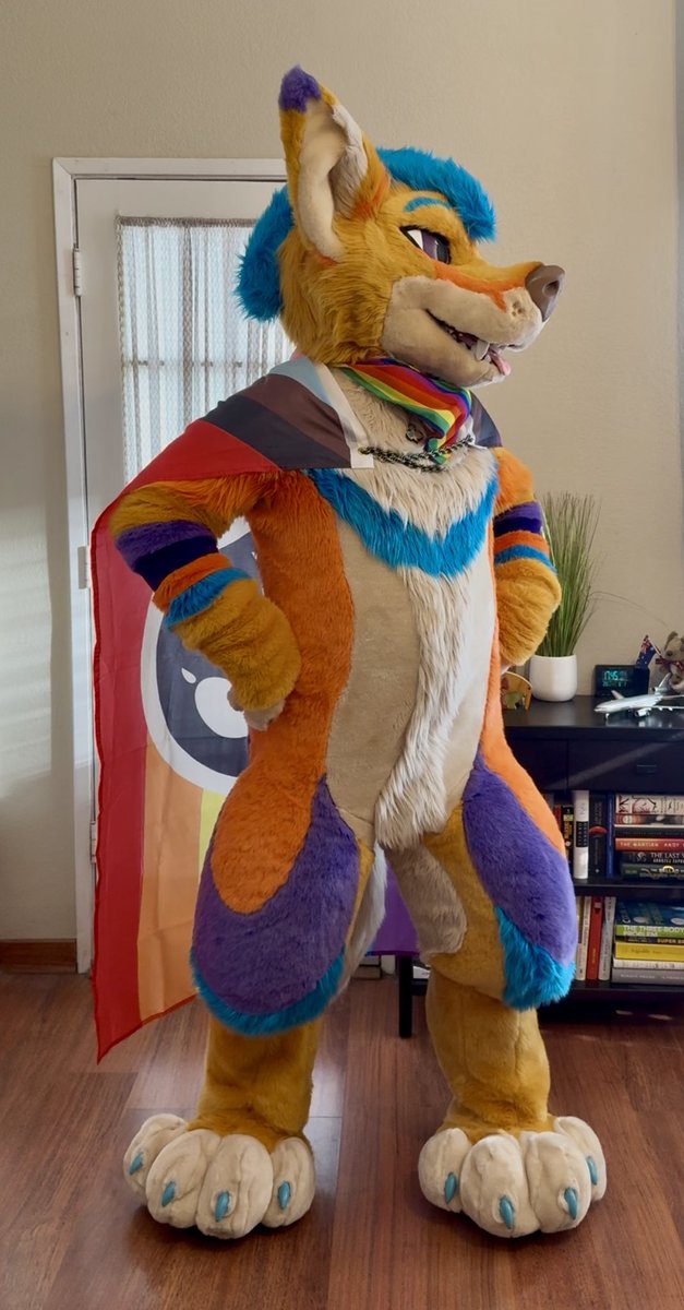 Kodey_Yotey's tweet photo. Be the gay coyote you needed in your youth
🐺🏳️‍🌈

#PrideMonth
#FursuitFriday https://t.co/ebFH7q76tz