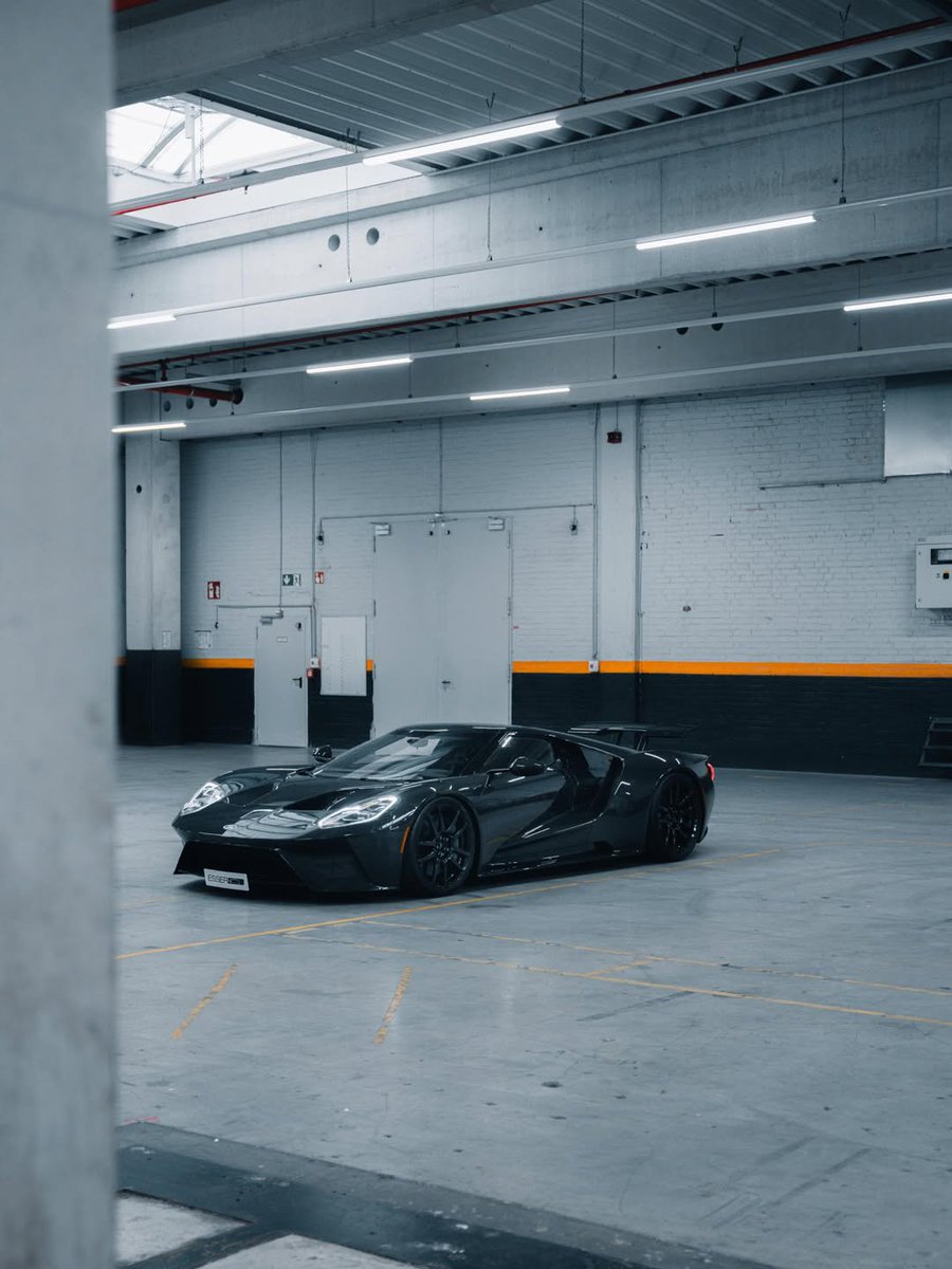 competitionreal's tweet photo. Ford GT 🖤 https://t.co/69BXOdLE4O