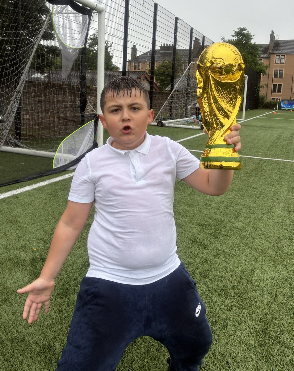 dundeeunitedct's tweet photo. 🏆World Cup Event🏆

Another fantastic event celebrating the World Cup at Foundation Park today 🏴󠁧󠁢󠁳󠁣󠁴󠁿

#FootballForAll 
#2026SummerofSport
#GameOn

@ScotFAEast 
@ShonaRobison 
@StewartHosieSNP https://t.co/ueVkLWt7cQ