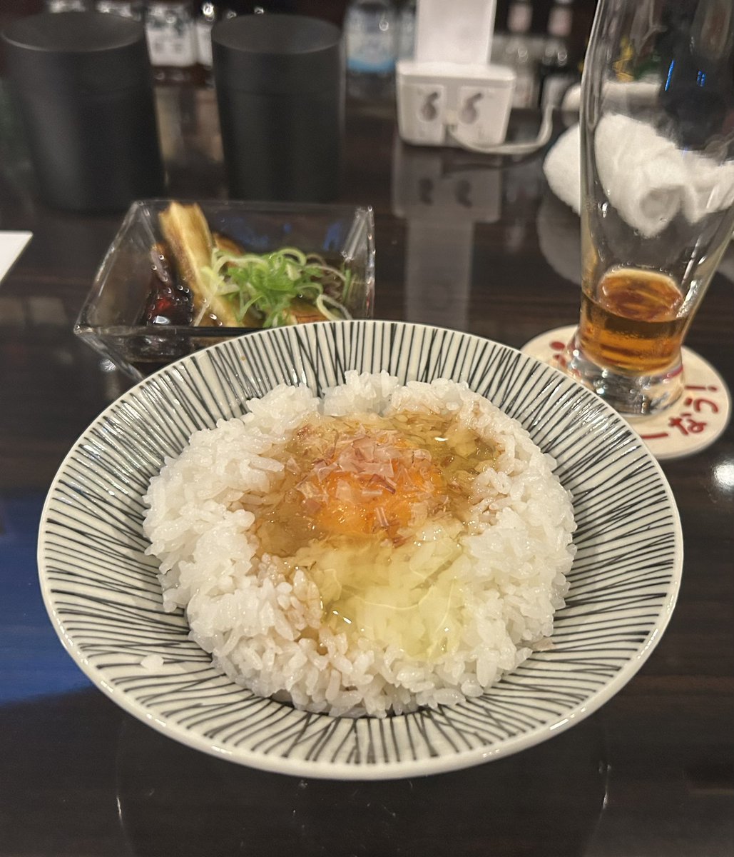 hassi_rika46's tweet photo. 深夜の卵かけご飯美味かった😊 https://t.co/x3sBurQueP