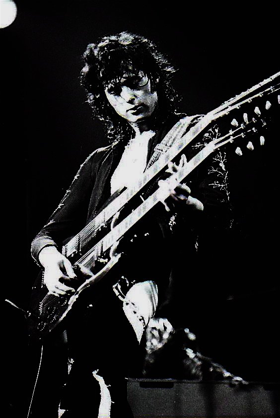 PrinslooGroup's tweet photo. @TigerKingNews @AntiLeftMemes Jimmy Page https://t.co/dayTPz9gEq