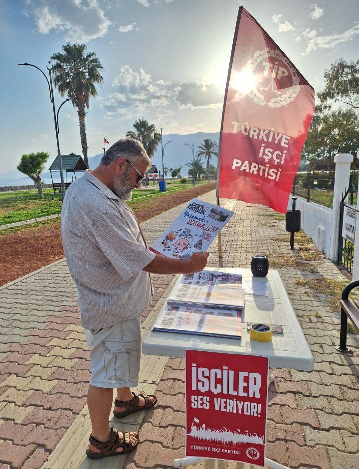 tipmersinil's tweet photo. Partimizin emektarı, Bozyazı ilçe örgütümüzden yoldaşımız Ziya Gülmen'i kaybetmenin derin üzüntüsünü yaşıyoruz.

Anısı mücadelemizde yaşayacak !

Türkiye İşçi Partisi Mersin İl Örgütü https://t.co/y36Fg6o1Ou