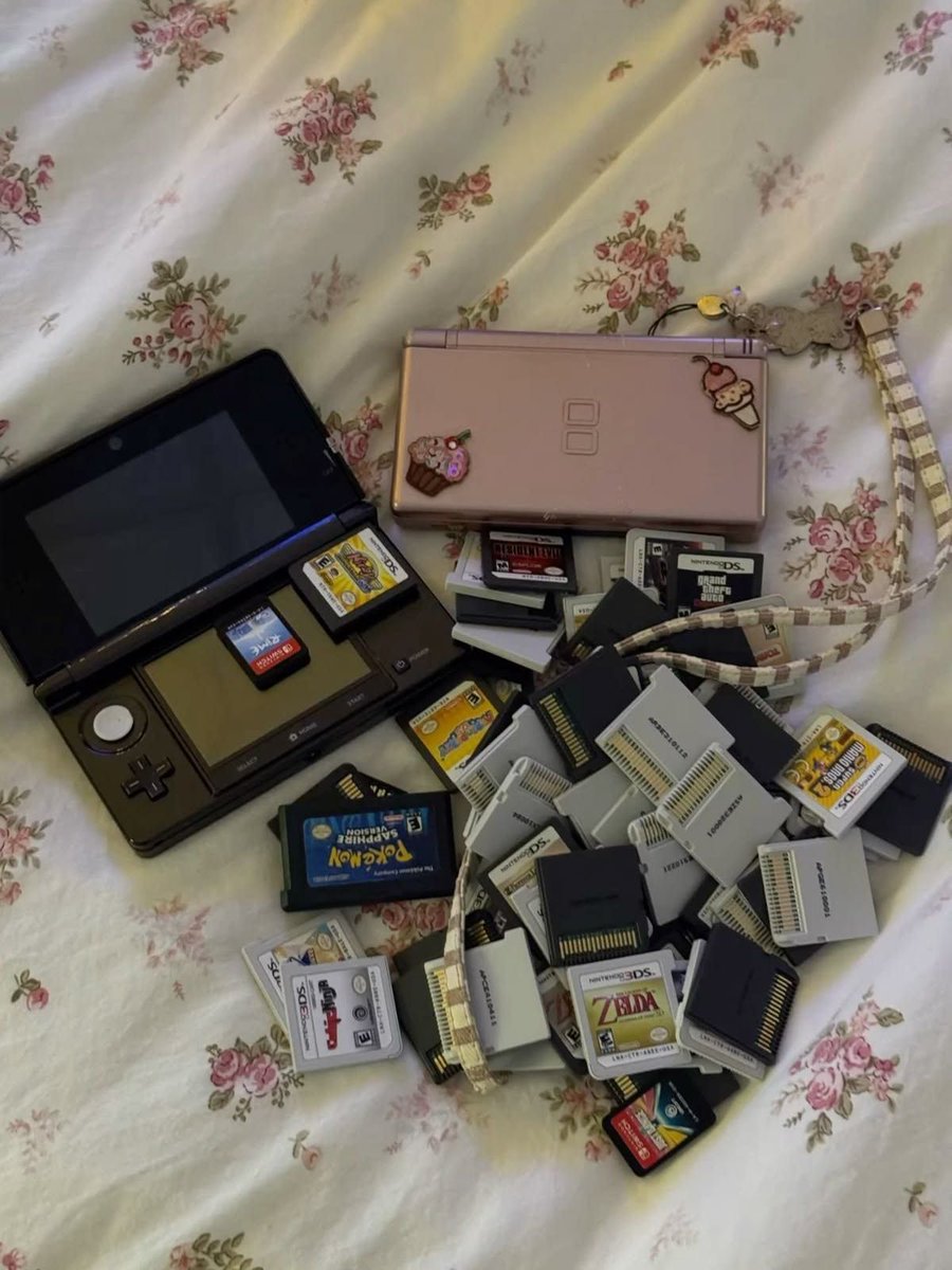 nostalgia_'s tweet photo. https://t.co/AaUDJzlj4A