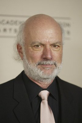 ciudadanoCrane's tweet photo. Hasta siempre a James Burrows, el  genio creador detrás de varias de las mejores series de humor tales como Cheers o Frasier. https://t.co/fxQmnqXSKU