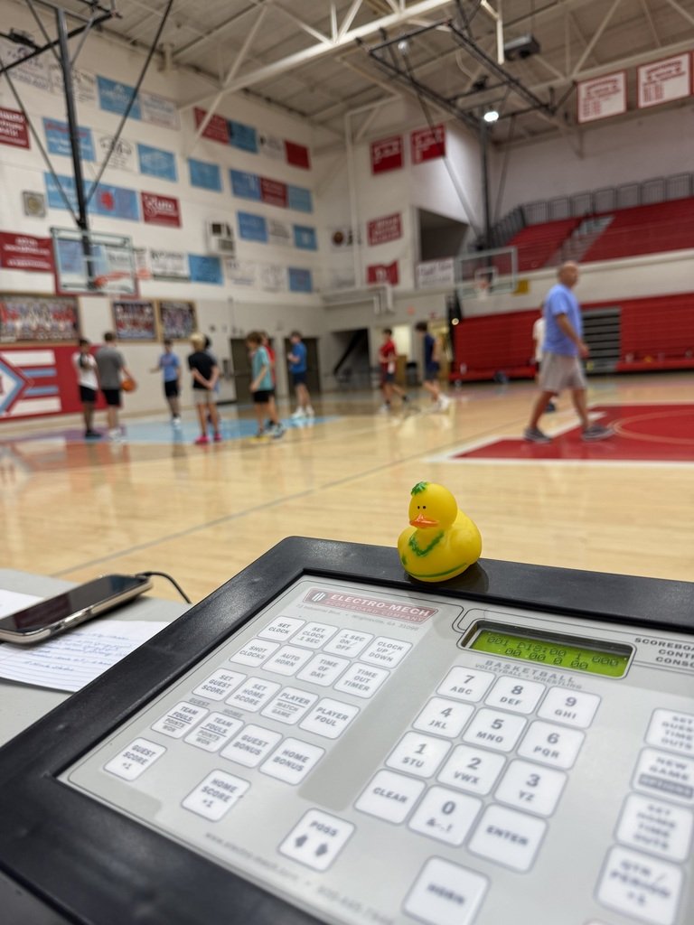 HHSMountaineers's tweet photo. 🏀🦆 Duck Out for Boys Basketball Camp!

We got so busy sharing our ducks summer adventures that we missed this little duck at our Heritage Boys Basketball Camp! ❤️🩵 The future of Mountaineer Basketball is bright &amp; we can't wait to watch!

#DuckOutForSummer #HHSMountaineers https://t.co/CS5gIIU1pr