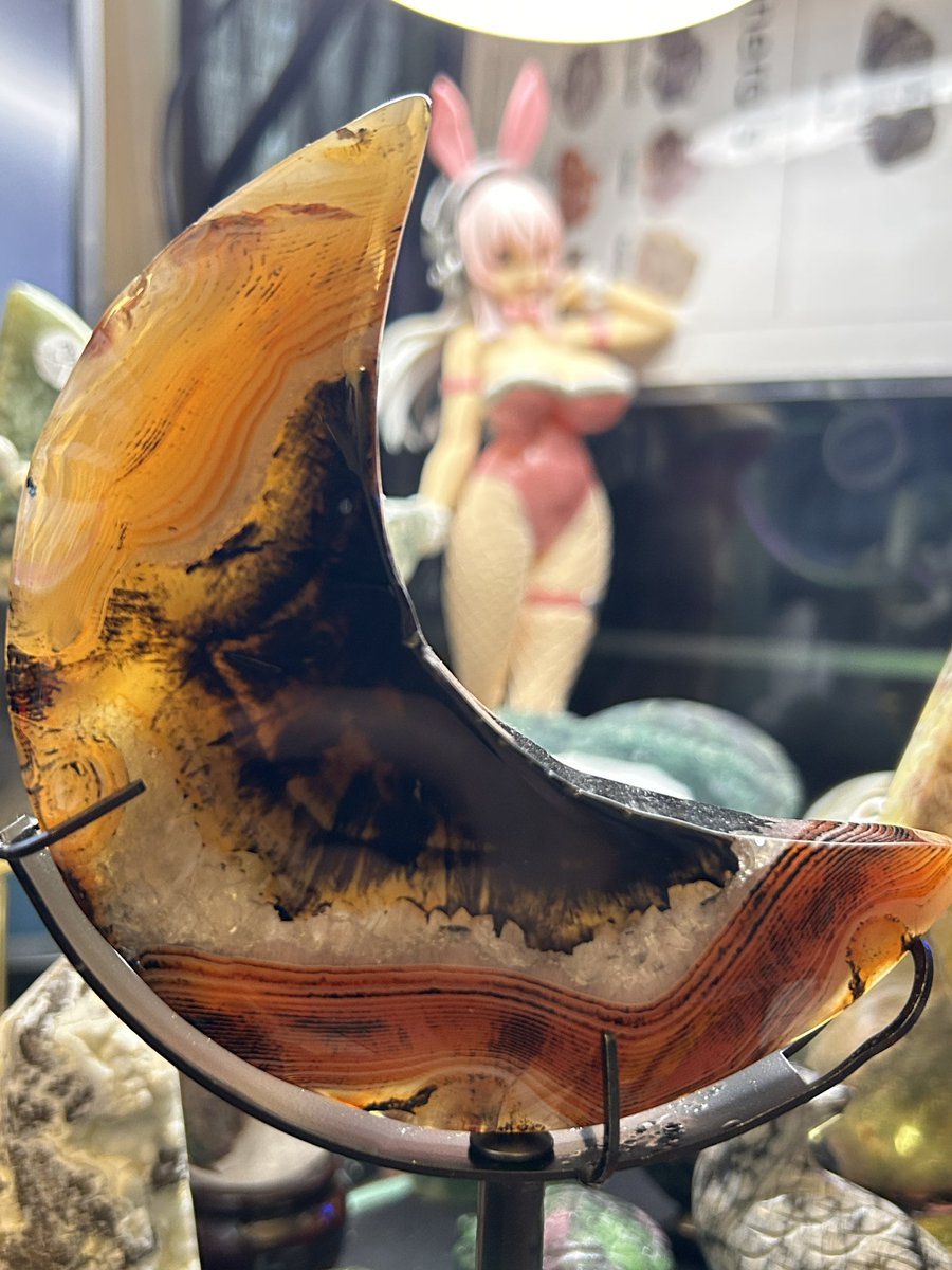 shibarii_bun's tweet photo. Just randomly sharing some new crystal finds! 🩷 I plan to do another Crystal/Rock stream on Twitch soon ✨ I got new stuff from live auctions recently so I finally have new stuff to show off >:3 #vtuber 

Goose was best win tho 🪿💕 https://t.co/LFrtjqpcCy