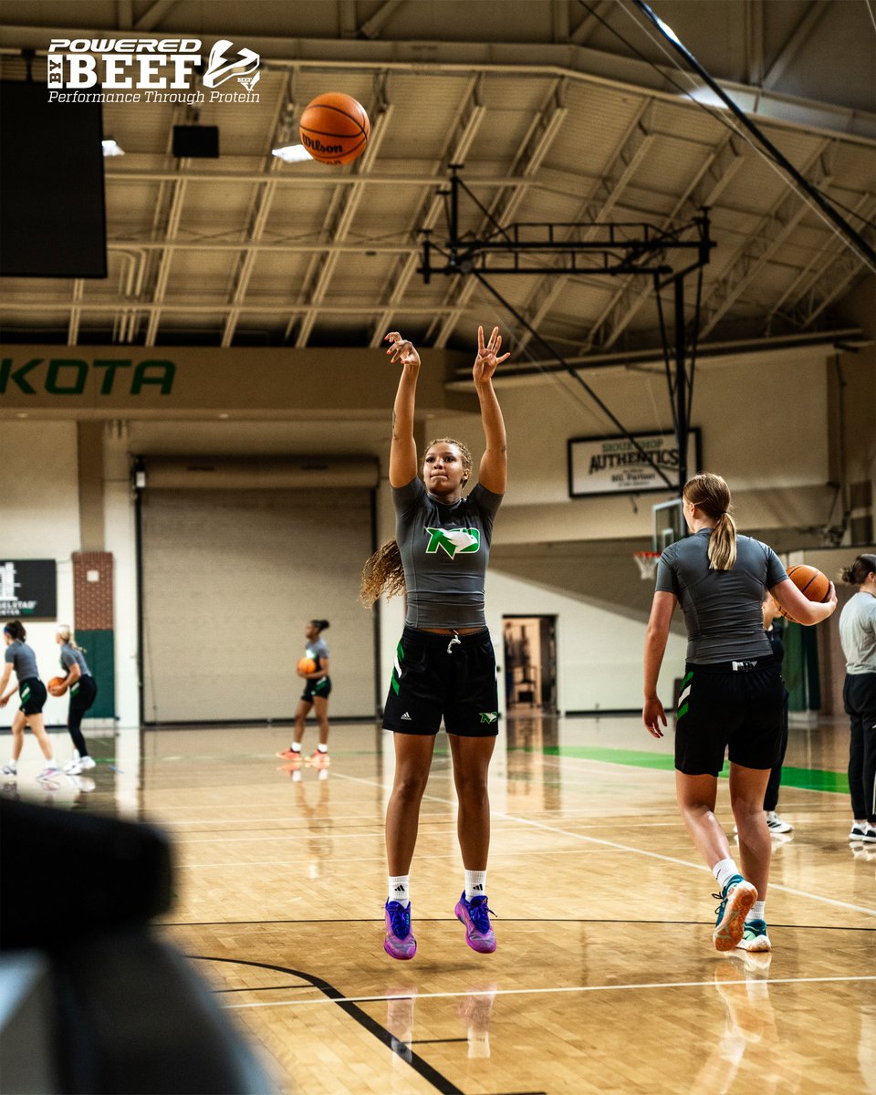 UNDwbasketball's tweet photo. First week down on their new home turf for Abby, Aliyah, Ciona and Jayda!!

#UNDproud | #LGH https://t.co/pnVctTVoUM