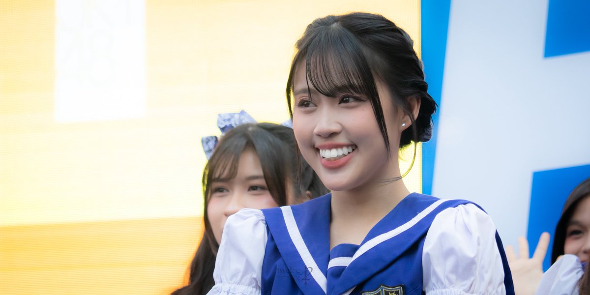 twelveof12_'s tweet photo. kita kapan bertemu lagi? 😔 @AM_EllaJKT48 https://t.co/jSpMlBsfb0