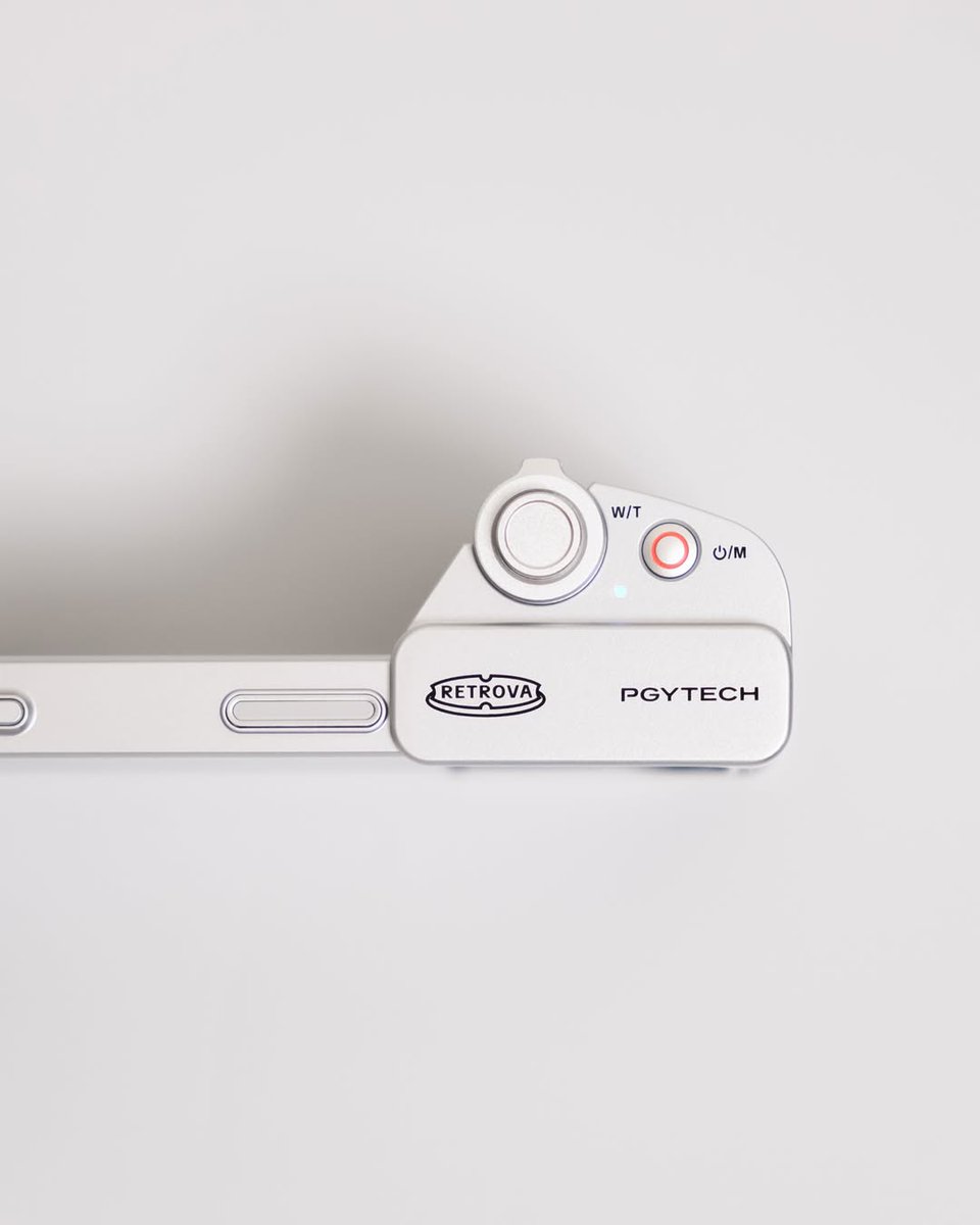 PGYTECH_global's tweet photo. On a clean white background, the RetroVa Vintage Imaging Kit reveals itself โ textured grip, precision lens ring, magnetic mount, and retro-inspired finish. Every element, carefully crafted.
๐ธ: @hope__323
#PGYTECH #MakeCreationEasier #RetroVa #VintageImaging #iPhonePhotography https://t.co/vSa3PXXmCy
