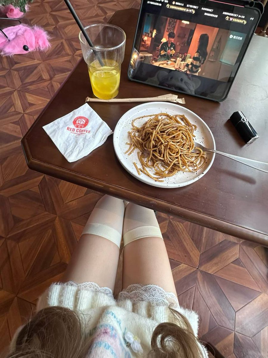 cute0527's tweet photo. 早咯
又是美好的一天 https://t.co/fXBDyLN4bb