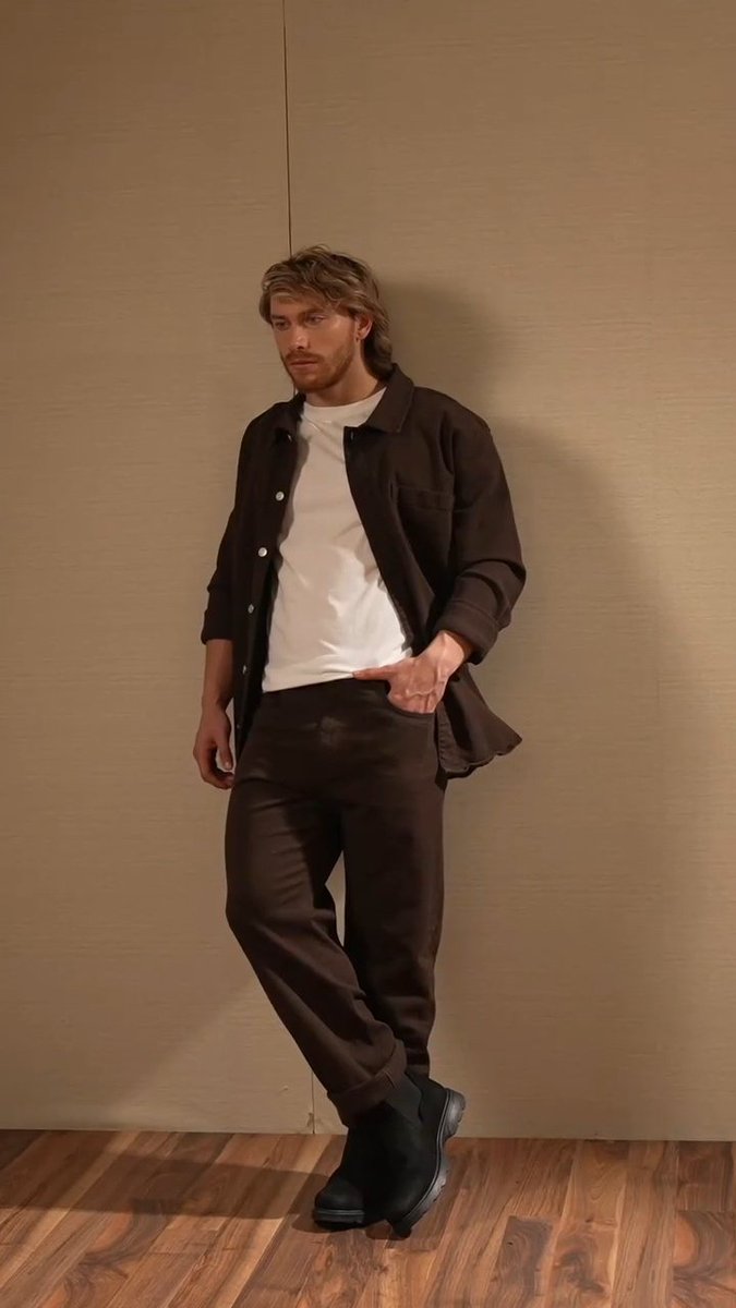 koovstigma's tweet photo. Aldo modelo de cklass sí a todo https://t.co/qSrekye1Ou
