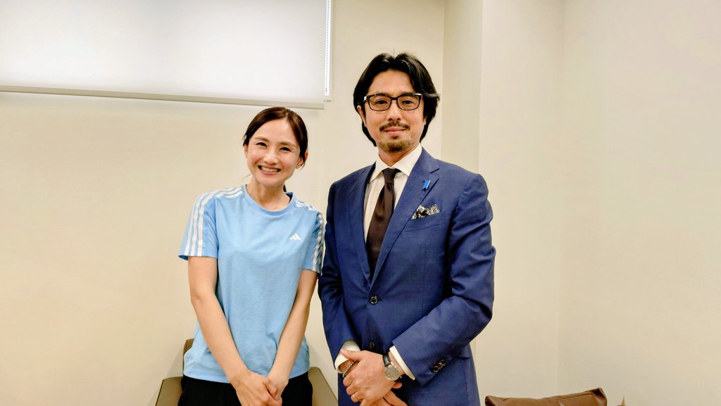 PauloKeith's tweet photo. 昨日の弊社安全大会第二部では元陸上選手の湯田友美さんにご講演いただきました。

アスリートは一般人と体感速度が違うのか頭の回転がすごく速い！　しかもとても美しい✨　
90分があっという間のたいへん素晴らしいご講演でした。

湯田さんありがとうございました😌

#湯田友美 https://t.co/IKzRwWXmuO