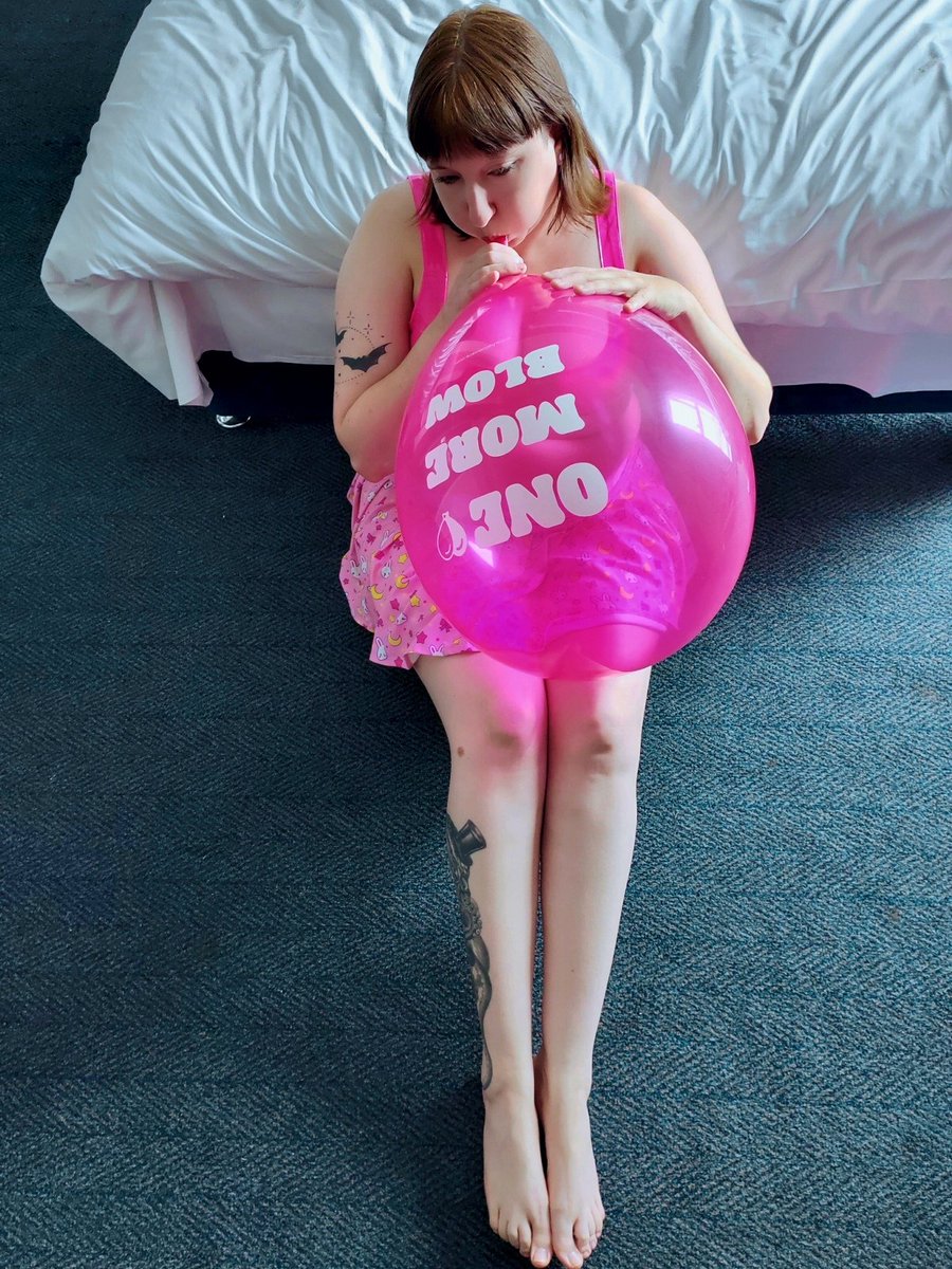 misstealtease's tweet photo. One more blow, blow with me now! 🌬️🩷
Gorgeous hot pink 17" belbal printed crystal #balloons from @balloon_ace https://t.co/beBVTl8zSq
Pic taken by my lovely partner @kevLaw2024 xxx
#looner #loonergirl #balloongirl #balloonblow #pinkballoons https://t.co/xjzFBMPOGf
