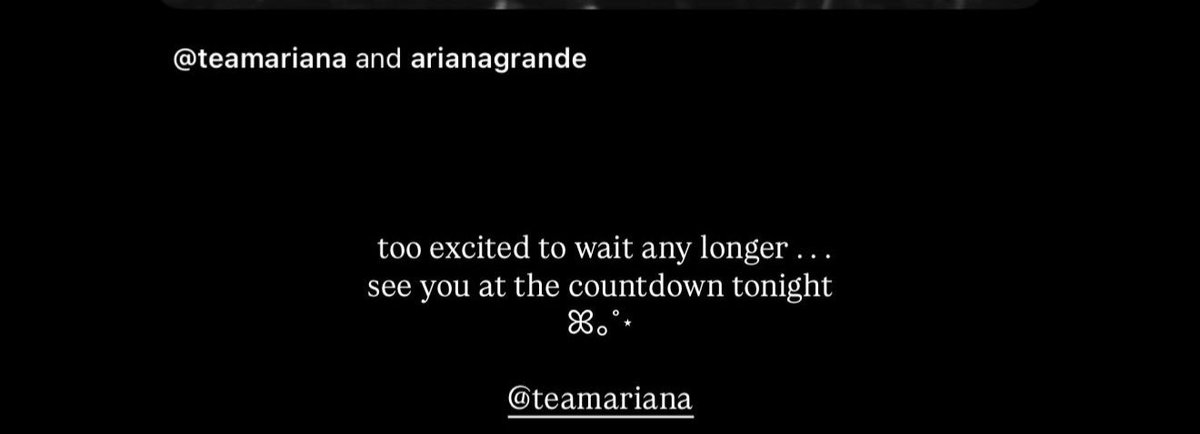 machinegirrrrl's tweet photo. MISS GRANDE WHAT ARE YOU DOING https://t.co/T3frCf8peQ