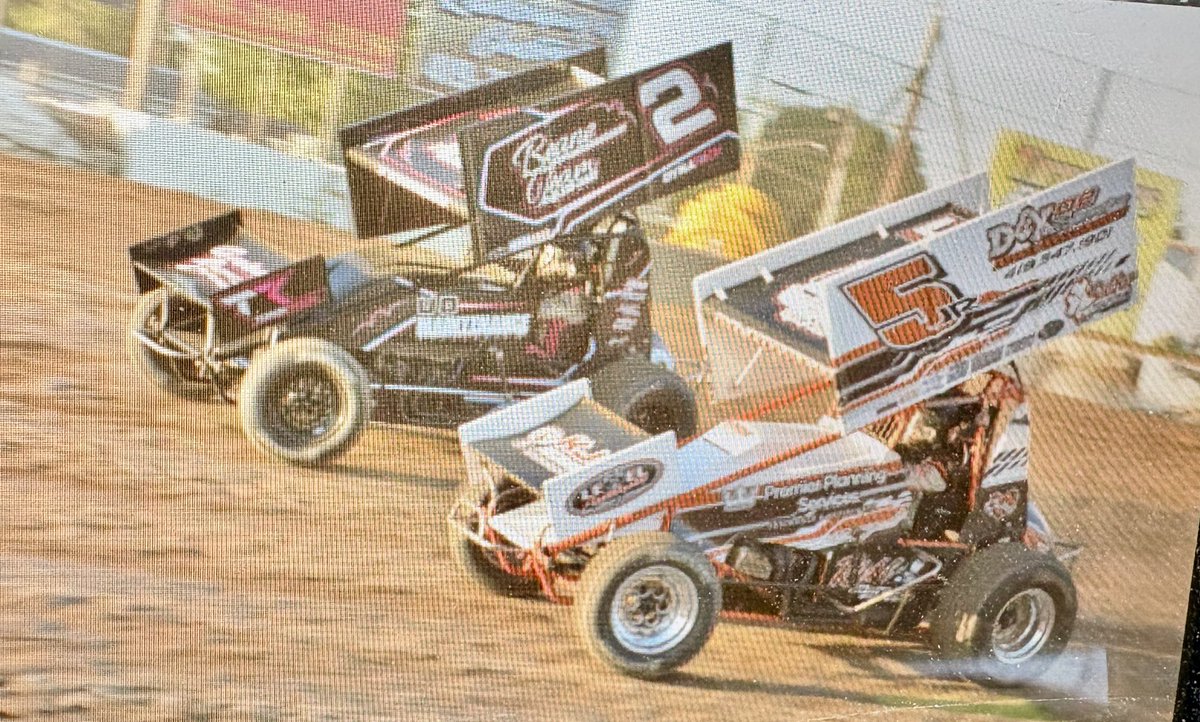 JimBalentine's tweet photo. @FremontSpeedway  6.19.26 heat action @BrianLiskai https://t.co/dwPWe5HpSl