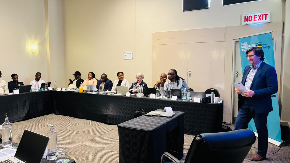 A__Fuentes's tweet photo. How can human rights institutions turn research into action? 🇿🇼📚⚖️
📍Harare, Zimbabwe
A productive week in Harare at the Human Rights Research Academy for Independent Commissions, organised by @RWallenbergInst
Thanks to @Sida 🇸🇪 and @SwedeninZW 🇸🇪🇿🇼 for their continued support. https://t.co/ccmVmhpY5R