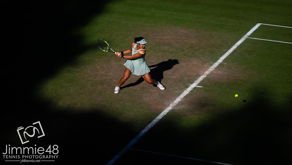 JJlovesTennis's tweet photo. Alex Eala in action under the Berlin sun. https://t.co/iSuKF7K35m