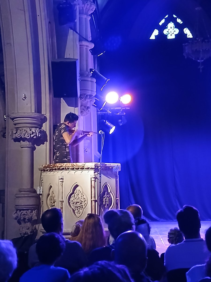 Rouxcollege's tweet photo. Spectacle de l'oeuvre "message" de Andrée Chedid. BRAVO  à  tous les élèves pour cette représentation. Une très belle mise en scène mélangeant théâtre et danse. FÉLICITATIONS À MME GAYRAL, professeure de lettres à @Rouxcollege 
@AcademieNice @Departement_Var @RibaudRoger https://t.co/Upy3fweh2c