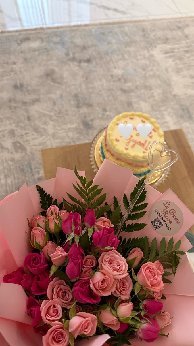_ajya's tweet photo. هذا المساء للحب للشوق للمواعيد
هذا المساء في القلب شمع واغاني وعيد 💗 https://t.co/Y3kT3zYRfh