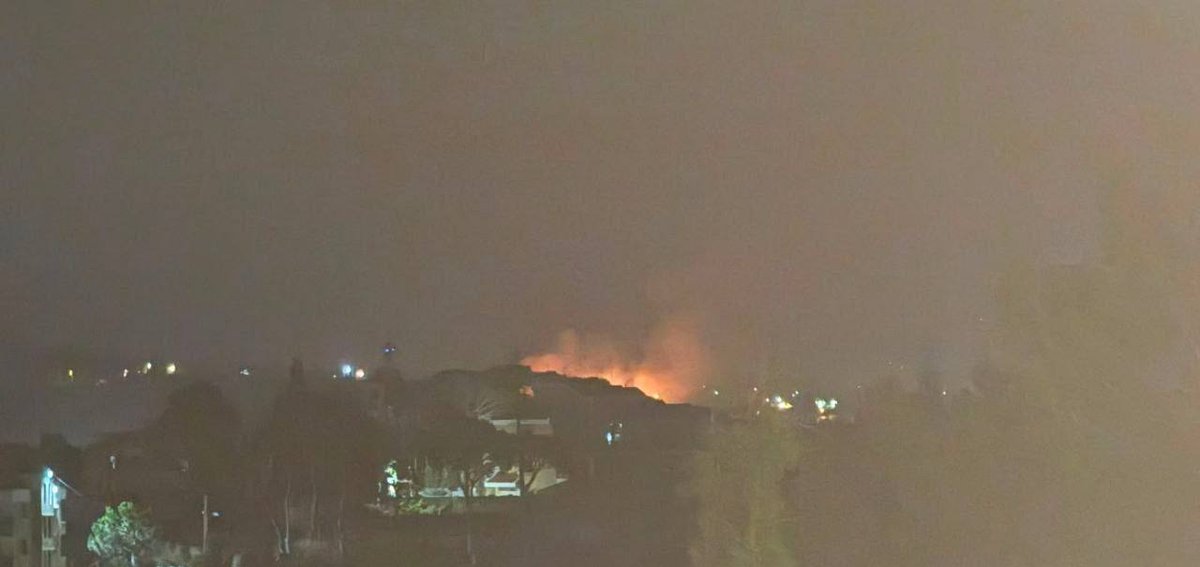 furkanhabernet's tweet photo. #SONDAKİKA

🚨Lübnan'dan Sıcak Gelişme!

Hizbullah'ın, Lübnan’da İşgalci İsrail ordusuna ait bir birliği bombalı tuzağa düşürdüğü bildiriliyor! 

🔗https://t.co/NuNw1DsdND https://t.co/Nq70HdVknN