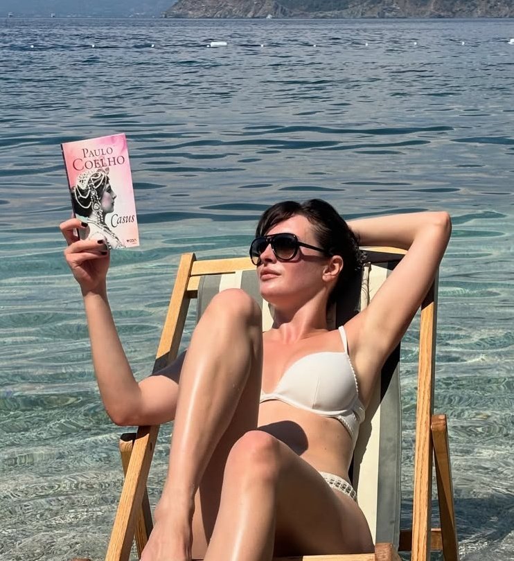 KDeccall's tweet photo. Yaz Melisiii en sevdigimmmmmm 💙✨️💙 https://t.co/7GchZjEGru