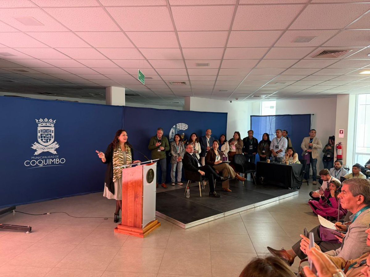 ichdacl's tweet photo. Nuestra directora del #ICHDA @NataliamunozDA, participó como expositora en el Congreso Nacional de Concejales y Concejalas 2026, realizado en Coquimbo, abordando temas clave para fortalecer la gestión municipal, la fiscalización y la probidad en el ejercicio de la función pública https://t.co/E4GccMlUDR