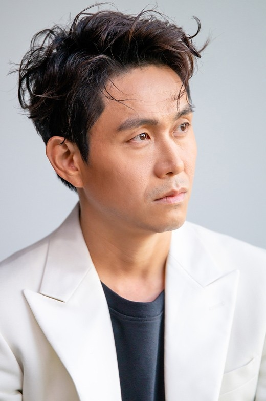 mj_kdrama0625's tweet photo. 陰で韓国芸能界を支える四皇 https://t.co/iqGBYlLirV