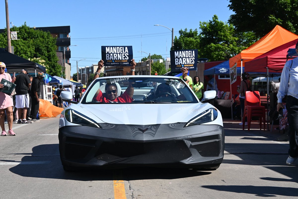 TheOtherMandela's tweet photo. Milwaukee Juneteenth - longest in the country! https://t.co/VKdiNPKOfG
