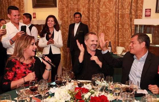 MachoaFranklin's tweet photo. @Jaime_Raul78 @geologymin10 Y ahí si estaba bien no, tonto a la verga. https://t.co/Y214ysb6It
