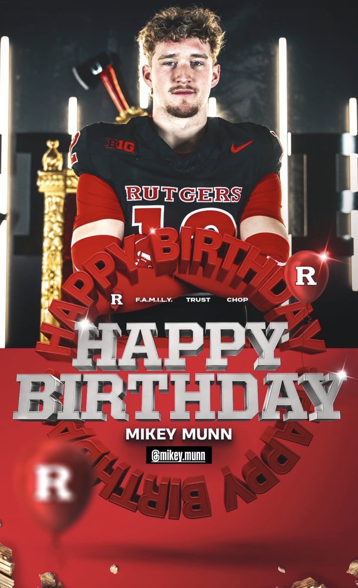 trmunn's tweet photo. Happy Birthday Moo! @mikey_munnn https://t.co/NWxxUgVCke