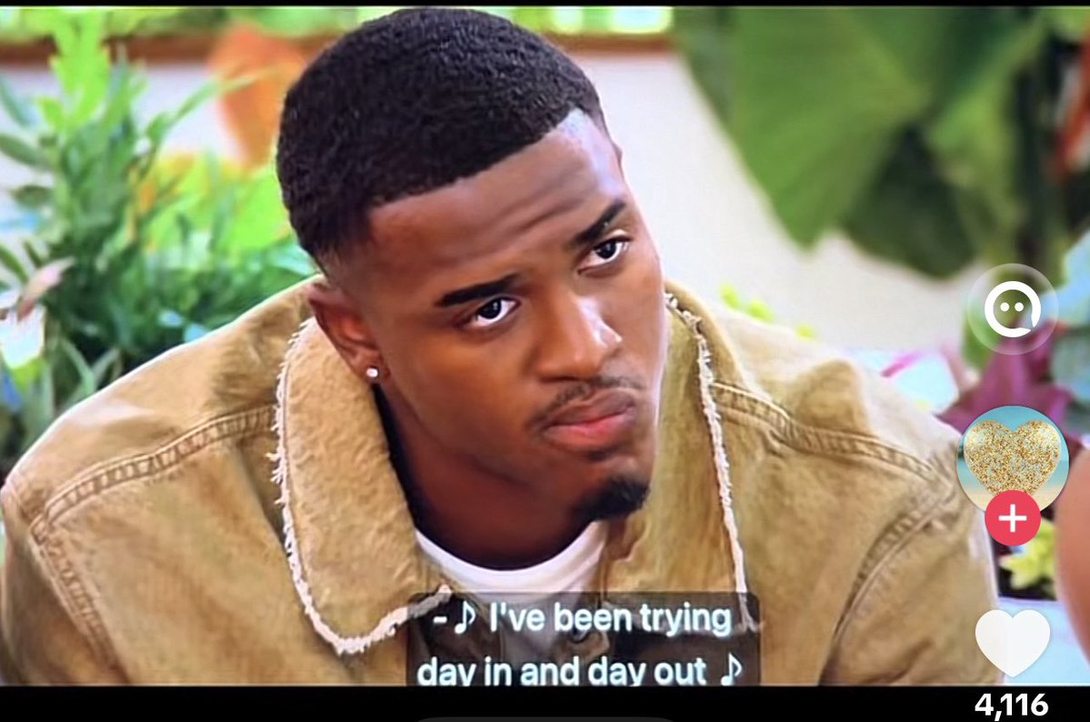 KarlethyXo's tweet photo. He knew that shit was wrong smh … https://t.co/XqDklgOkpf