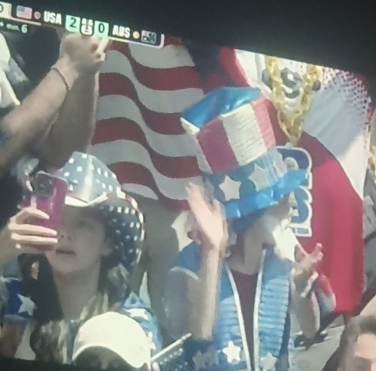 weal_th57's tweet photo. This is what 2-0 in added time looks like in Seattle 
Flags waving, hats on, pure joy. USMNT dominating Australia and the crowd is carrying us home!
HAIL USA  #USMNT #USAvAUS #WorldCup2026 https://t.co/YZEzXWQQi8