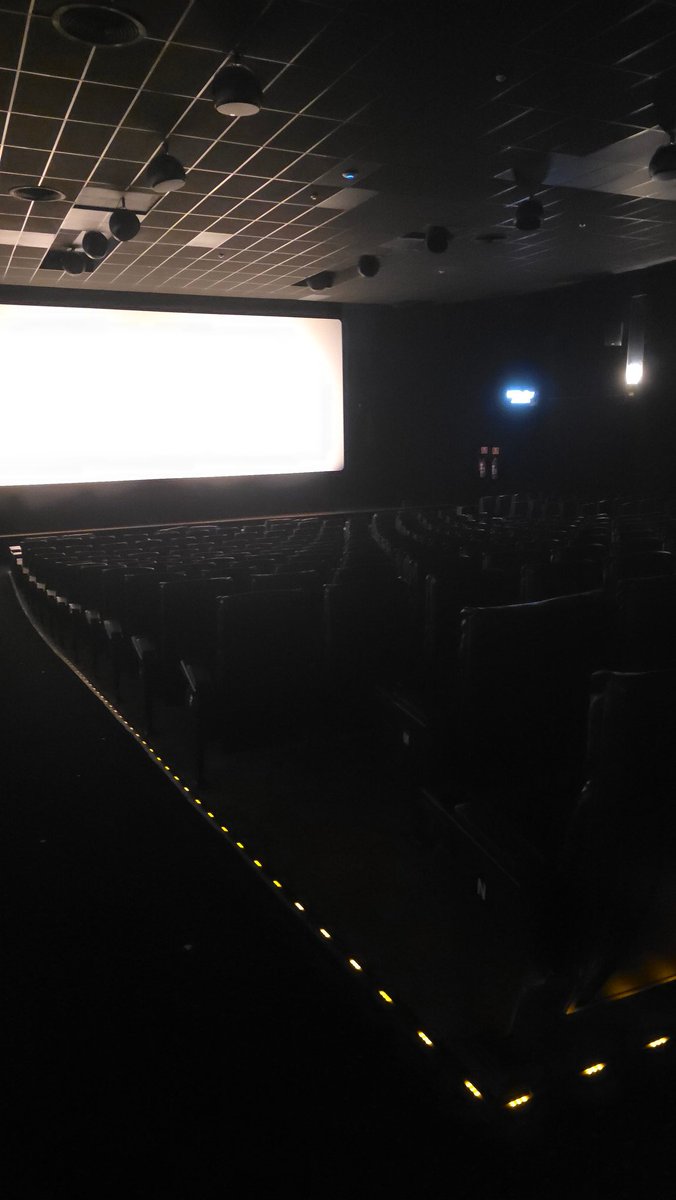 Lango_4's tweet photo. Gente a sala do cine marquise é babado mesmo #chocado
Eu só vou no de poços pq né, perto de casa lá, mas agora vou vir mais vezes no daqui de SP tbm https://t.co/4VkXca66U8