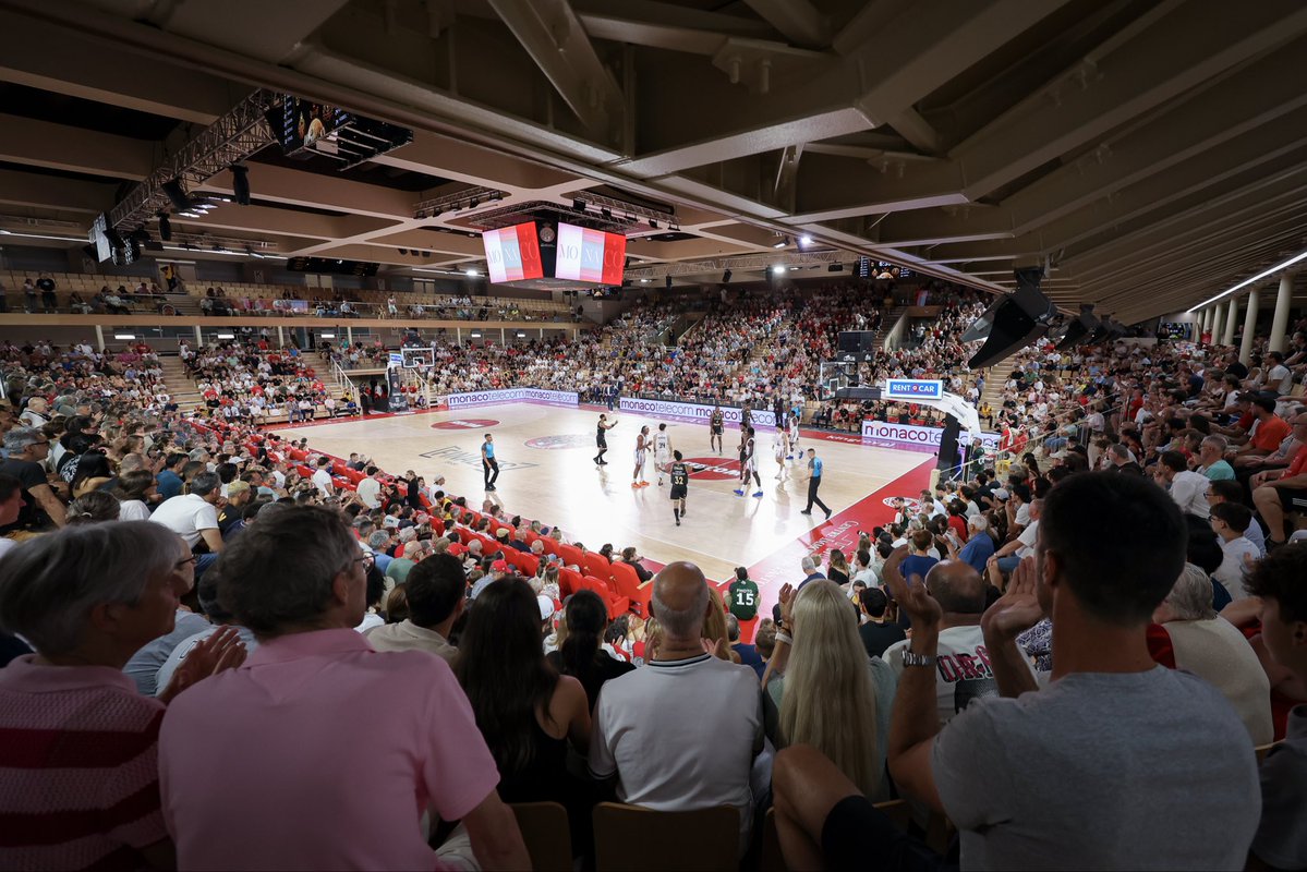 monaco__info's tweet photo. 🏀 Au terme d’une rencontre disputée, la Roca Team concède la défaite 77-88 face à Paris lors de ce match 3. 

Le club parisien mène désormais dans cette finale (2-1). Rendez-vous dimanche pour un match 4 décisif où Monaco jouera sa survie dans cette finale. https://t.co/XVrsxgIZ8A