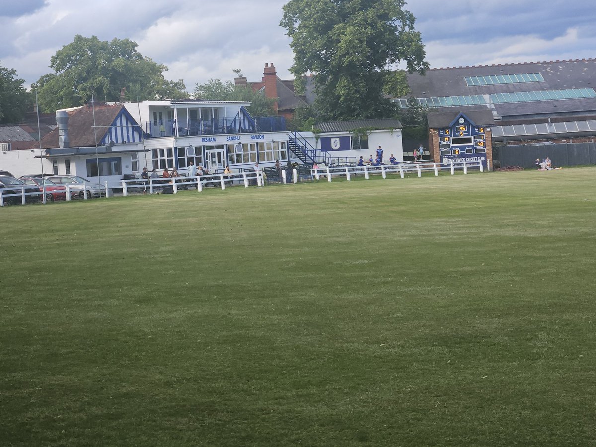 buncranaboy's tweet photo. Shrewsbury 139-9; Smethwick 132-9 in Birmingham League T20 QF@ Smethwick, attendance 50. The visitors finish strongly to strangle Smethwick and win by 7 runs https://t.co/8xa94d8fwS