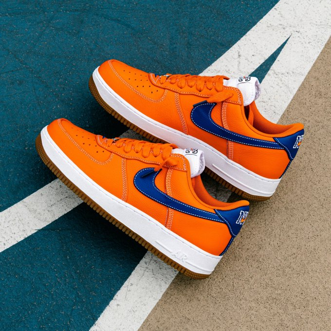 sneakerhuddle's tweet photo. Ad: Nike Air Force 1 Low Retro PRM "Knicks"        

https://t.co/mTyoED2CjF https://t.co/5b0R1gLV8h