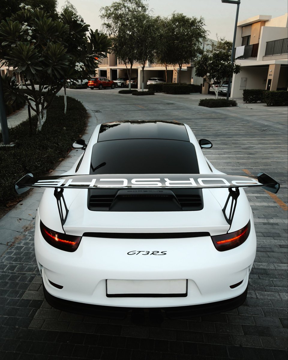 ellvitz's tweet photo. new look for my GT3rs…

Matte white > matte black. https://t.co/MFDDf52Fcx