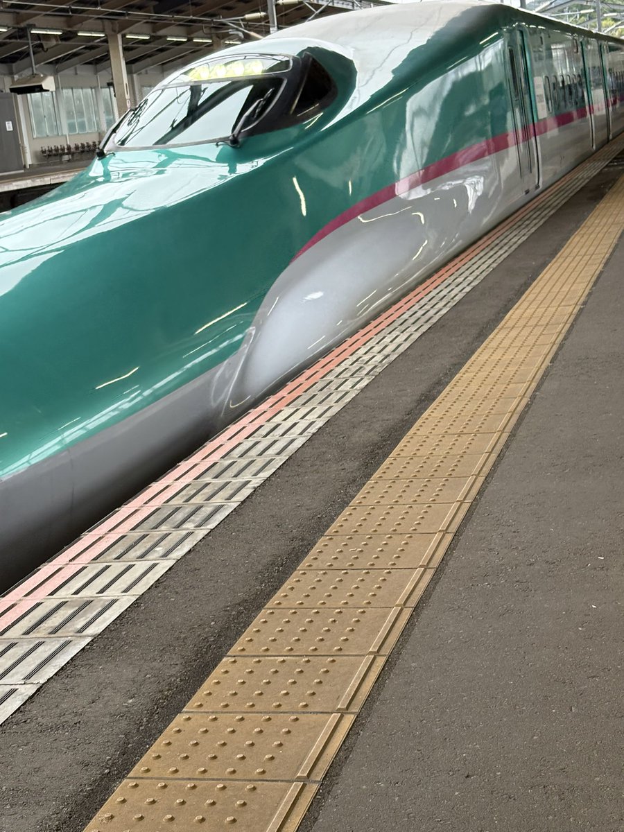 ju4524ko's tweet photo. @cocorosinger おはようございます☀️
これから東京に向かいます🚄
楽し���ましょう♪♪ https://t.co/4z8PvZ6PLz