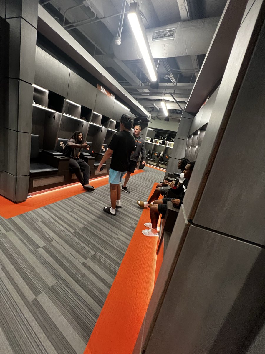 thecadelynch's tweet photo. Had an amazing camp in Huntsville today. Always a good time getting to compete. Thanks to @CoachPhilLongo for recognizing my talent and talking football with me. I look forward to continuing to develop the relationship. #KATATTACK 

@BearkatsFB @CoachDougHix @Coach_Lavender @Kahlil_Mckenzie