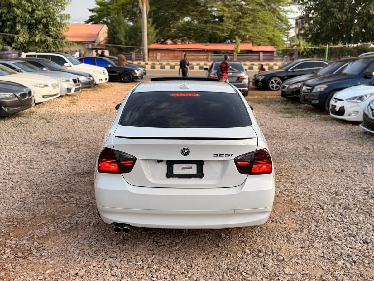 plug_bmw's tweet photo. Please help repost ..
Extremely clean BMW E90 
Available in kaduna 
Selling for 7m 
Dm 08148776302 for inspection https://t.co/84jda7HBgD