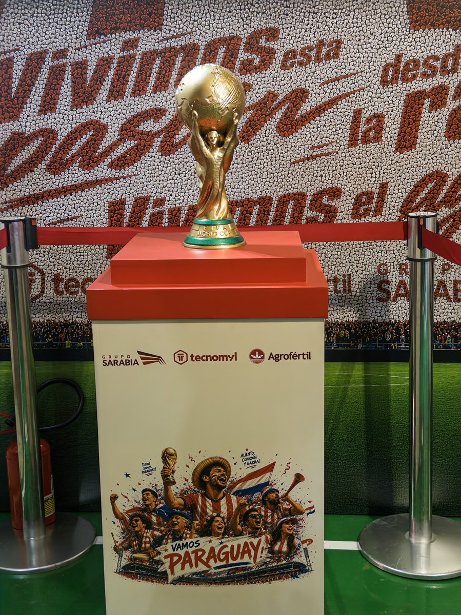 canalpropy's tweet photo. 🇵🇾 La pasión por el fútbol vuelve a movilizar la ilusión de todo un país, y el Grupo Sarabia se suma a este momento histórico acompañando el camino de la Selección Paraguaya en el Mundial 2026. Como parte de esta iniciativa, las empresas Tecnomyl y Agrofértil se unen como sponsors de la “Casa Albirroja”.

🙌🏻 Hay momentos que trascienden el deporte y se convierten en parte de la historia de un país. El regreso de Paraguay a un Mundial después de 16 años es uno de ellos. Una ilusión que renace y vuelve a unir a generaciones, a familias y a millones de paraguayos. En ese contexto, el Grupo Sarabia anuncia su apoyo a la Selección en la máxima cita del fútbol, impulsando el sueño mundialista con la fuerza, la garra y el compromiso que también caracterizan a la cadena productiva.