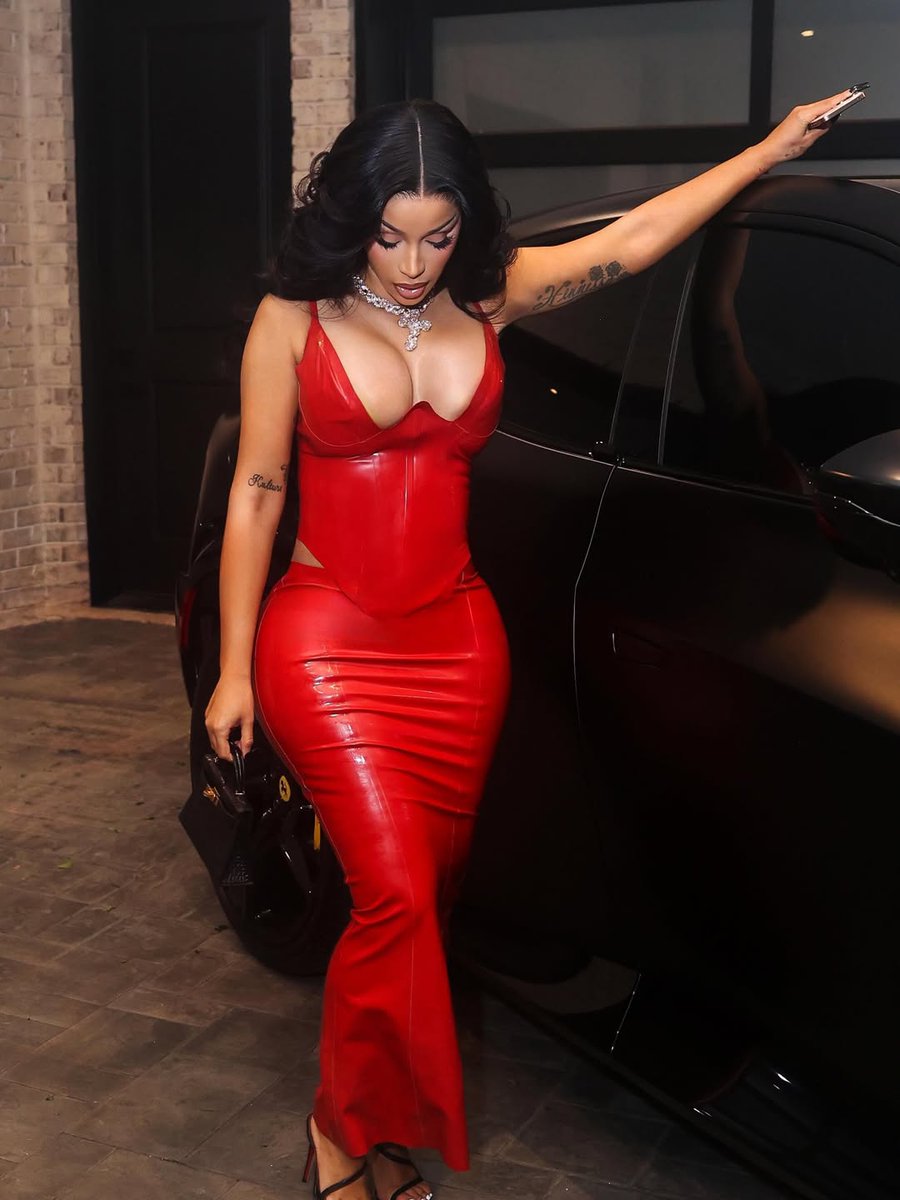 PopRhyme's tweet photo. Cardi B drops new photos in a striking red look. https://t.co/DIPq5YqwwI
