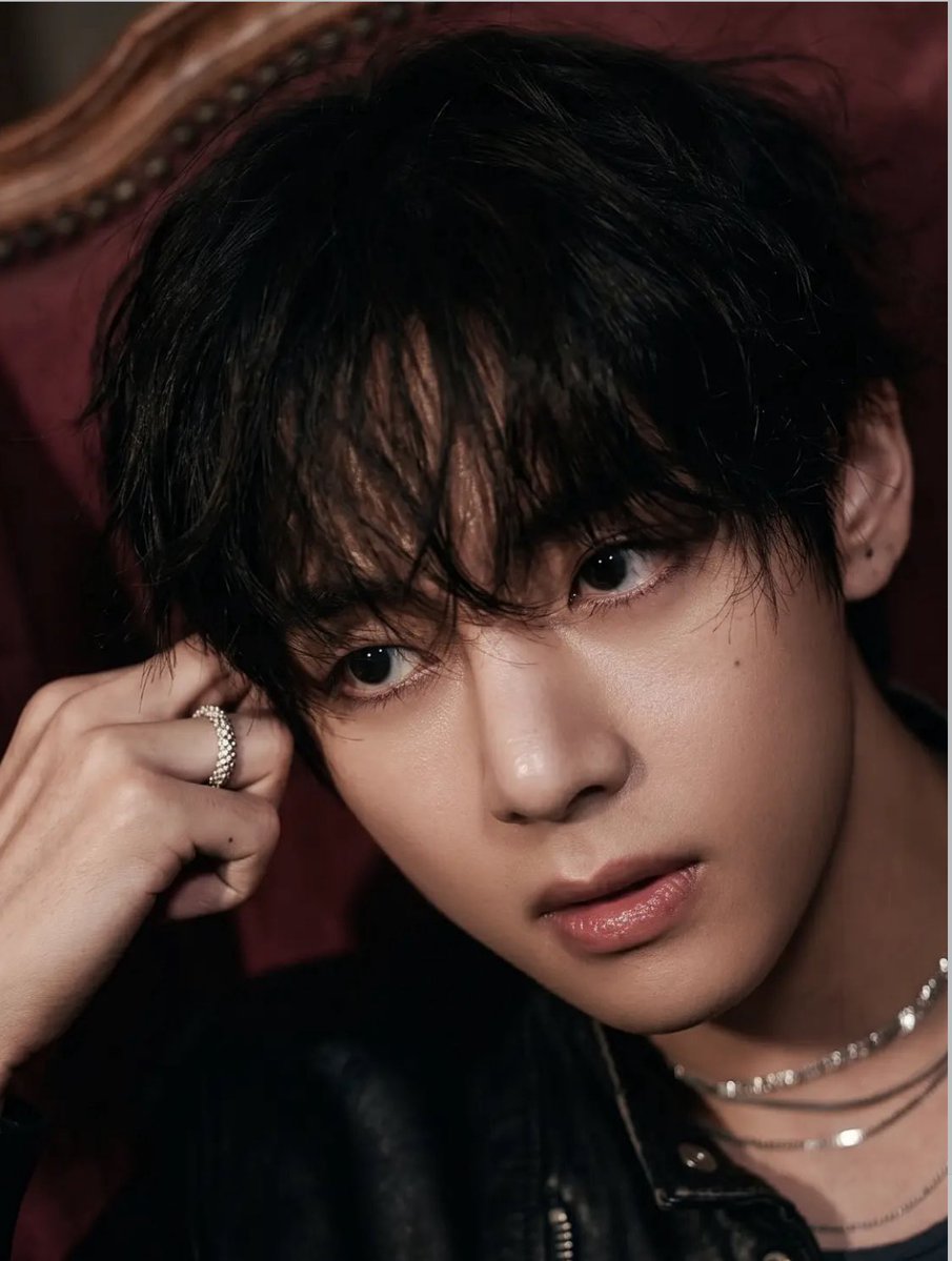 Taehyung Base tweet media