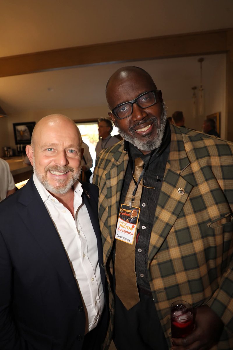 DWEnterprises's tweet photo. Had a AWESOME time last night with my friend and Future Governor of California Steve Hilton. https://t.co/urnwrYfzqW
